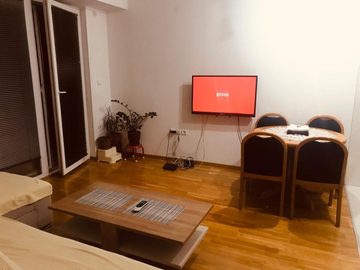 Bisera Apartment Skopje Ngoại thất bức ảnh